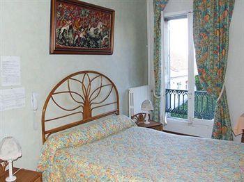 Logis Hotel De France Loches Bagian luar foto